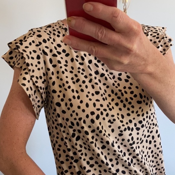 Animal Print Ruffled Sleeve Top - Picture 5 of 7